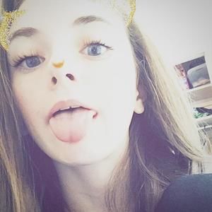 Meet your Posher, Alana